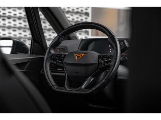 Seat Born Business One 62 kWh | Camera | Carplay | Navigatie | Stuur- en stoelverwarming ActivLease financial lease