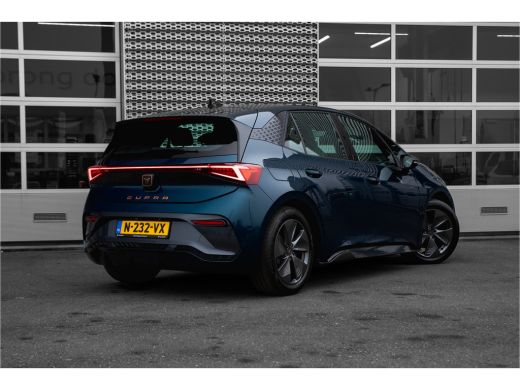 Seat Born Business One 62 kWh | Camera | Carplay | Navigatie | Stuur- en stoelverwarming ActivLease financial lease