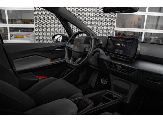 Seat Born Business One 62 kWh | Camera | Carplay | Navigatie | Stuur- en stoelverwarming ActivLease financial lease