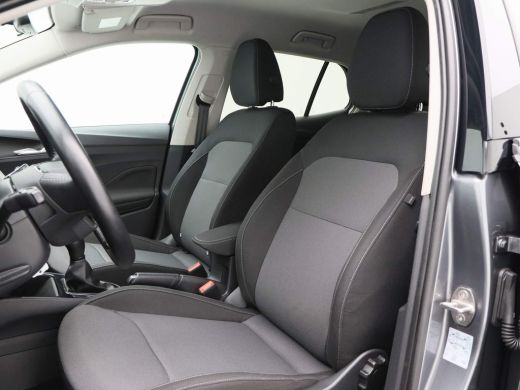 Skoda Fabia 1.0 TSi Ambition | Navigatie | Airco | Cruise Controle | 15 Inch | Parkeersensoren | 70.403 Km!! ActivLease financial lease