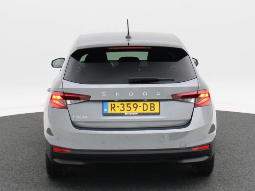 Skoda Fabia 1.0 TSi Ambition | Navigatie | Airco | Cruise Controle | 15 Inch | Parkeersensoren | 70.403 Km!! ActivLease financial lease