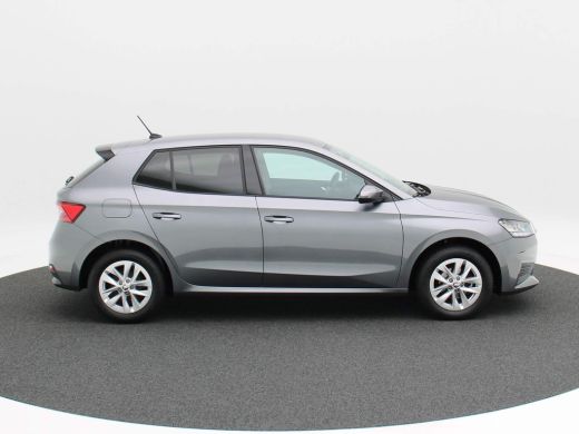Skoda Fabia 1.0 TSi Ambition | Navigatie | Airco | Cruise Controle | 15 Inch | Parkeersensoren | 70.403 Km!! ActivLease financial lease