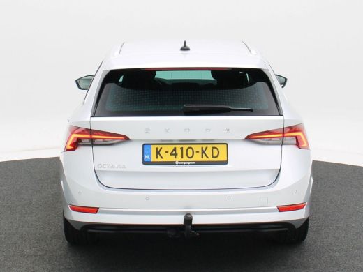 Skoda Octavia Combi 1.0 TSi 110 Pk Business Edition Plus | Full LED | Trekhaak | 18 Inch | Privacy Glass | Navi... ActivLease financial lease