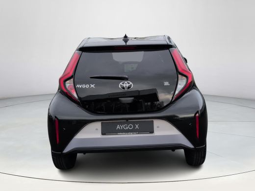 Toyota Aygo X 1.0 VVT-i MT JBL | Nieuwe Auto | Apple Carplay | Android Auto | Subwoofer | Middenarmsteun | ActivLease financial lease