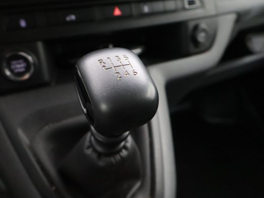 Toyota ProAce Worker 2.0 D-4D PROFESSIONAL LONG + 2 SCHUIFDEUREN | LEDER | NAVIGATIE | TREKHAAK 2500 KG ActivLease financial lease