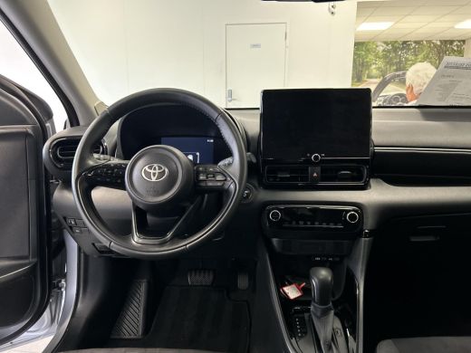 Toyota Yaris 1.5 Hybrid 115 First Edition (Navigatie - Adaptive cruise) ActivLease financial lease