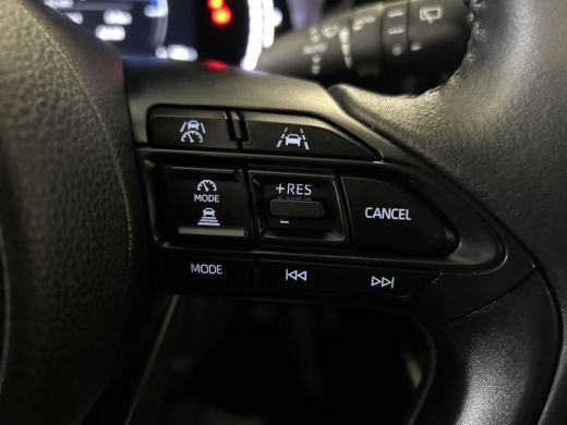 Toyota Yaris 1.5 Hybrid 115 First Edition (Navigatie - Adaptive cruise) ActivLease financial lease