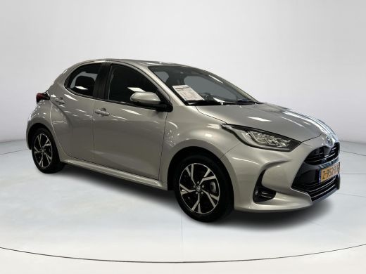 Toyota Yaris 1.5 Hybrid 115 First Edition (Navigatie - Adaptive cruise) ActivLease financial lease