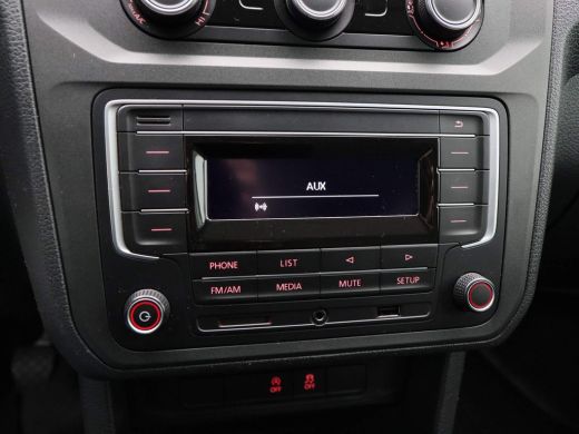 Volkswagen Caddy 2.0 TDi Business | Trekhaak | Airco | Bluetooth | Radio | Schuifdeur Rechts | 16 Inch ActivLease financial lease