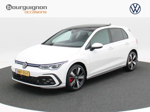 Volkswagen Golf 1.4 eHybrid GTE 245 Pk Automaat | Full LED IQ Light | Panoramadak | 18 Inch | Navigatie | Adaptiv... Volkswagen Golf 1.4 eHybrid GTE 245 Pk Automaat | Full LED IQ Light | Panoramadak | 18 Inch | Navigatie | Adaptiv...