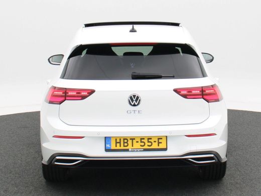 Volkswagen Golf 1.4 eHybrid GTE 245 Pk Automaat | Full LED IQ Light | Panoramadak | 18 Inch | Navigatie | Adaptiv... ActivLease financial lease