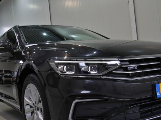 Volkswagen Passat Variant 1.4 TSI PHEV GTE 218pk | Matrix LED | Camera ActivLease financial lease