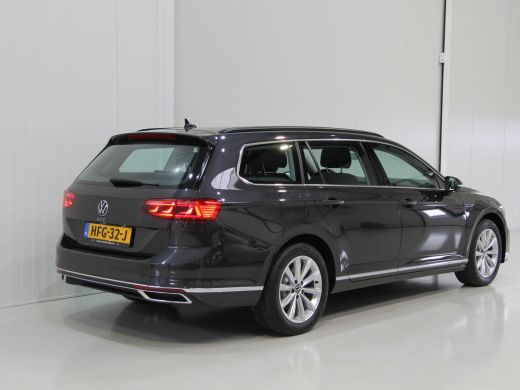 Volkswagen Passat Variant 1.4 TSI PHEV GTE 218pk | Matrix LED | Camera ActivLease financial lease