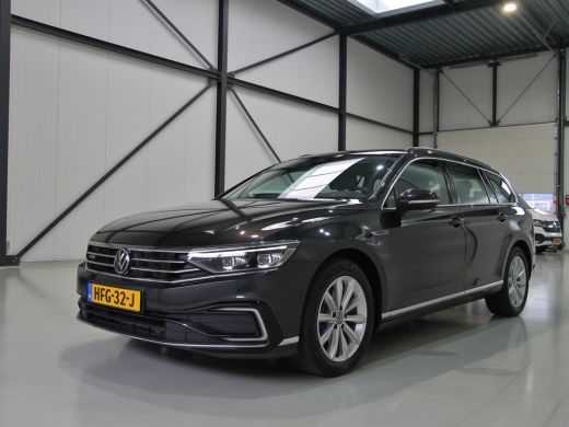 Volkswagen Passat Variant 1.4 TSI PHEV GTE 218pk | Matrix LED | Camera ActivLease financial lease