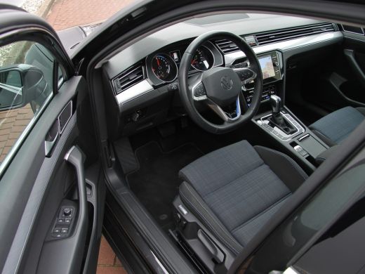 Volkswagen Passat Variant 1.4 TSI PHEV GTE 218pk | Matrix LED | Camera ActivLease financial lease