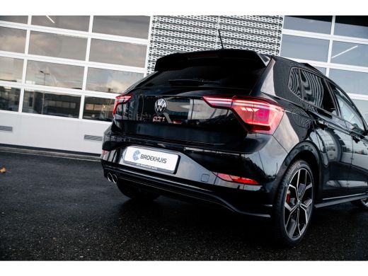 Volkswagen Polo Volkswagen 2.0 GTI DSG-7 207PK | PANORAMADAK | ALARM | CAMERA | ARTVELOURS | BEATS AUDIO ActivLease financial lease