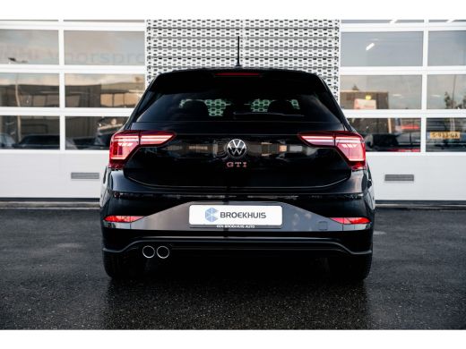 Volkswagen Polo Volkswagen 2.0 GTI DSG-7 207PK | PANORAMADAK | ALARM | CAMERA | ARTVELOURS | BEATS AUDIO ActivLease financial lease