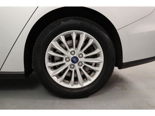 Ford FOCUS Wagon 1.0 EcoBoost Titanium Business Automaat! | Dealer Onderhouden! | LED | Navi | Clima | Keyless | P... ActivLease financial lease
