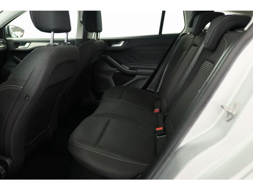 Ford FOCUS Wagon 1.0 EcoBoost Titanium Business Automaat! | Dealer Onderhouden! | LED | Navi | Clima | Keyless | P... ActivLease financial lease
