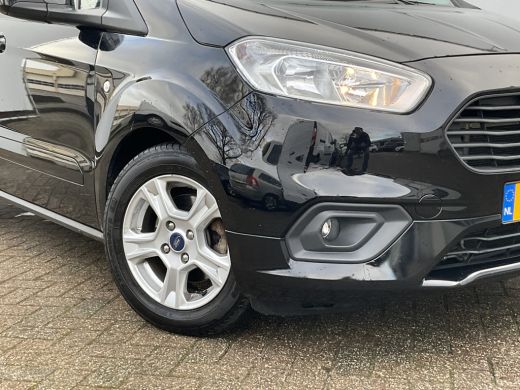 Ford Transit Courier 1.0 Nav Carplay Camera Stoelverw Trekh Limited EcoBoost S&S ActivLease financial lease