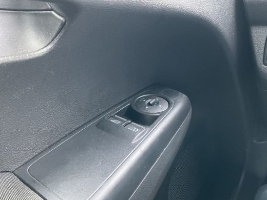 Ford Transit Courier 1.0 Nav Carplay Camera Stoelverw Trekh Limited EcoBoost S&S ActivLease financial lease