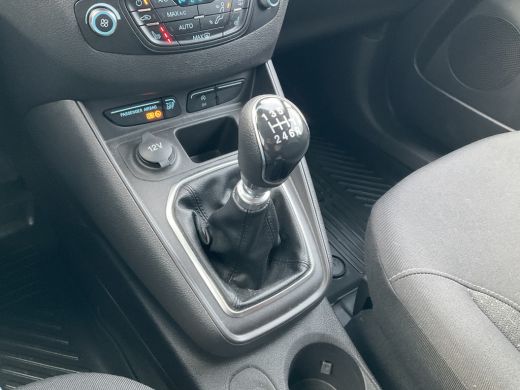 Ford Transit Courier 1.0 Nav Carplay Camera Stoelverw Trekh Limited EcoBoost S&S ActivLease financial lease