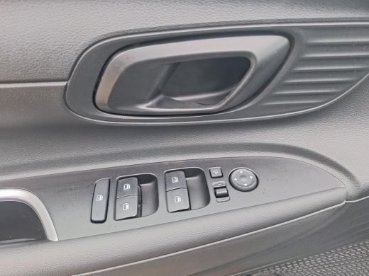 Hyundai i20 1.0 T-GDI Comfort Smart | Kop-er-af-Voordeel! | Garantie t/m 04.2029! | Rijklaarprijs! | ActivLease financial lease
