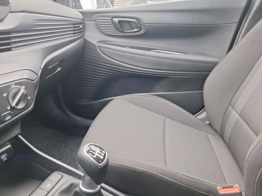 Hyundai i20 1.0 T-GDI Comfort Smart | Kop-er-af-Voordeel! | Garantie t/m 04.2029! | Rijklaarprijs! | ActivLease financial lease