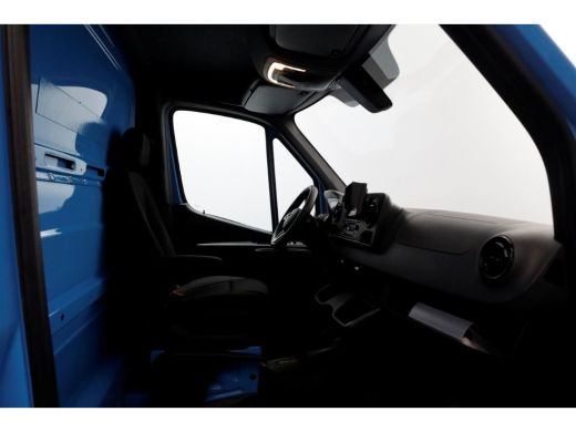 Mercedes Sprinter 311 CDI 7G Automaat RWD Bakwagen met achterdeuren Airco 01-2021 ActivLease financial lease