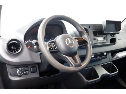 Mercedes Sprinter 311 CDI 7G Automaat RWD Bakwagen met achterdeuren Airco 01-2021 ActivLease financial lease