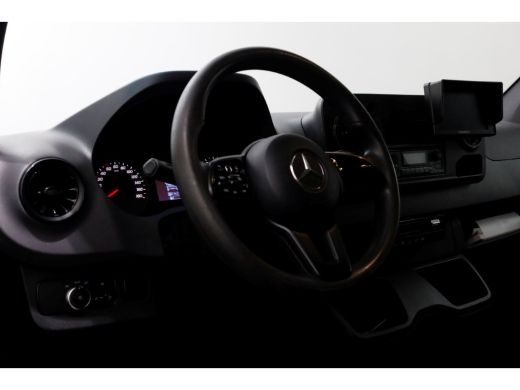 Mercedes Sprinter 311 CDI 7G Automaat RWD Bakwagen met achterdeuren Airco 02-2021 ActivLease financial lease
