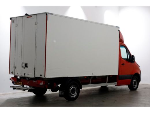 Mercedes Sprinter 311 CDI 7G Automaat RWD Bakwagen met achterdeuren Airco 02-2021 ActivLease financial lease