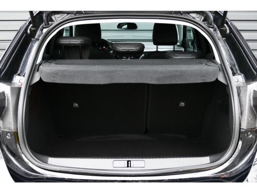 Opel Corsa 1.2 75PK 5-DRS ELEGANCE / NAVI / LED / CLIMA / PDC / CAMERA / WINTEPAKKET / BLUETOOTH / CRUISECON... ActivLease financial lease