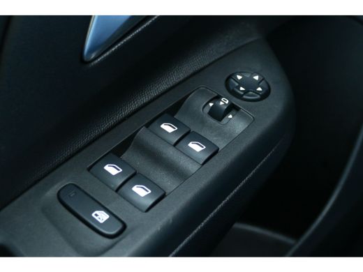 Opel Corsa 1.2 75PK 5-DRS ELEGANCE / NAVI / LED / CLIMA / PDC / CAMERA / WINTEPAKKET / BLUETOOTH / CRUISECON... ActivLease financial lease