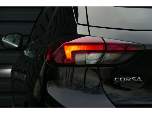 Opel Corsa 1.2 75PK 5-DRS ELEGANCE / NAVI / LED / CLIMA / PDC / CAMERA / WINTEPAKKET / BLUETOOTH / CRUISECON... ActivLease financial lease