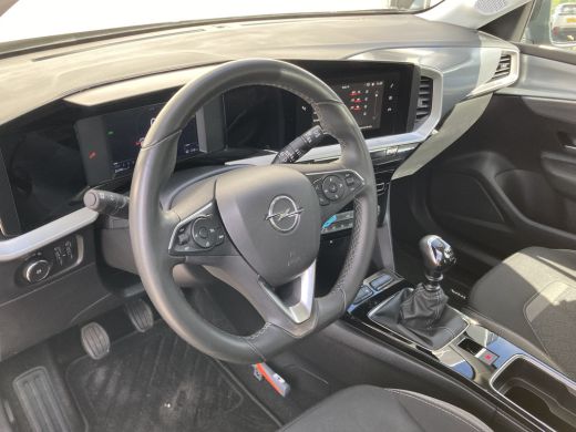 Opel Mokka 1.2 100pk 6 versnellingen Airco | Cruise | navi by app | Full led | 1ste eigenaar ActivLease financial lease