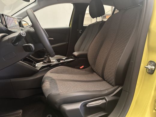 Peugeot 208 1.2 PureTech 100 Allure | Achteruitrijcamera | Apple Carplay/Android Auto | Cruise control adaptief ActivLease financial lease