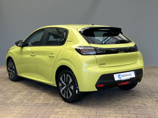 Peugeot 208 1.2 PureTech 75 Style | Apple Carplay/Android Auto|telefoonintegratie premium | Extra getint glas... ActivLease financial lease
