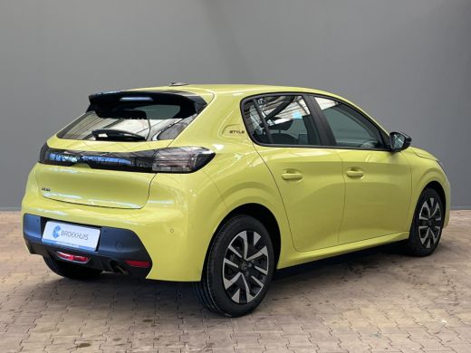 Peugeot 208 1.2 PureTech 75 Style | Apple Carplay/Android Auto|telefoonintegratie premium | Extra getint glas... ActivLease financial lease