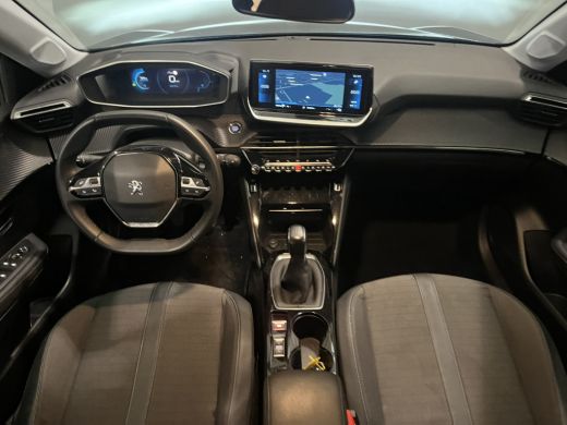 Peugeot 208 1.2 PureTech Allure Pack Peugeot 208 1.2 PureTech Handmatig 208 | Airco | Apple Carplay/Android A... ActivLease financial lease