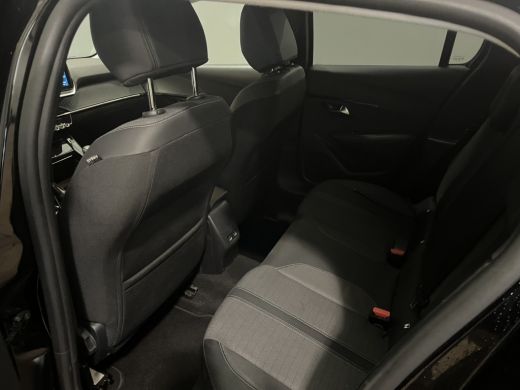 Peugeot 208 1.2 PureTech Allure Pack Peugeot 208 1.2 PureTech Handmatig 208 | Airco | Apple Carplay/Android A... ActivLease financial lease