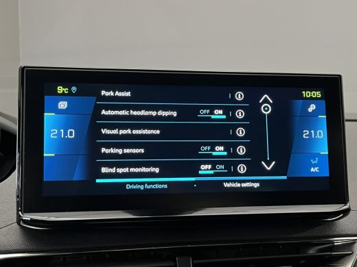 Peugeot 3008 Peugeot 1.6 HYbrid 225 GT Pack Business FOCAL | Camera360 | Elec.Stoel | Massage | Adaptieve crui... ActivLease financial lease