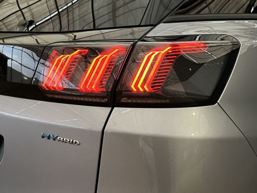 Peugeot 3008 Peugeot 1.6 HYbrid 225 GT Pack Business FOCAL | Camera360 | Elec.Stoel | Massage | Adaptieve crui... ActivLease financial lease