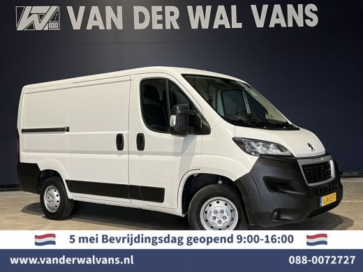 Peugeot Boxer 2.2 BlueHDi 120pk L1H1 Euro6 Airco | Camera | Navigatie | Trekhaak | Cruisecontrol Parkeersensore... Peugeot Boxer 2.2 BlueHDi 120pk L1H1 Euro6 Airco | Camera | Navigatie | Trekhaak | Cruisecontrol Parkeersensore...