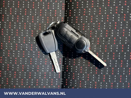 Peugeot Boxer 2.2 BlueHDi 120pk L1H1 Euro6 Airco | Camera | Navigatie | Trekhaak | Cruisecontrol Parkeersensore... ActivLease financial lease