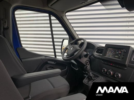 Renault Master T35 2.3 dCi 135 L3H2 Comfort Cruise Airco Camera Blindehoek Detectie Bijrijdersbank NAVI Bluetoot... ActivLease financial lease