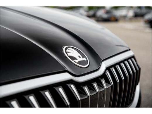 Skoda Superb ŠKODA First Edition | Achteruitrijcamera | Climatronic, elektronische airconditioning met 3 klima... ActivLease financial lease