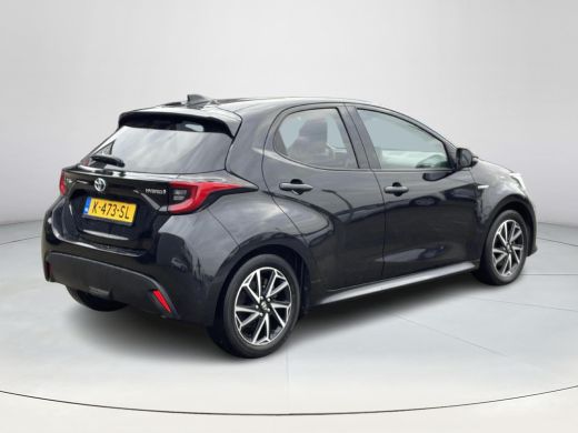 Toyota Yaris 1.5 Hybrid Dynamic **APPLE CARPLAY/ PARKEERCAMERA/ 36 MAANDEN GARANTIE** ActivLease financial lease