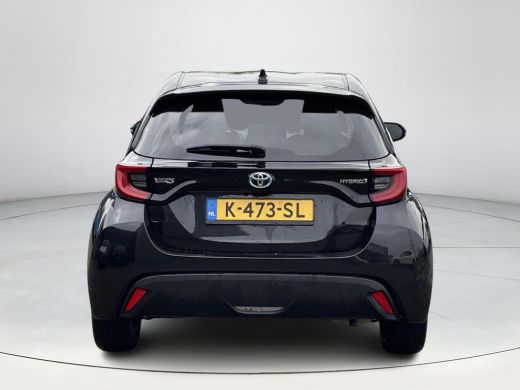 Toyota Yaris 1.5 Hybrid Dynamic **APPLE CARPLAY/ PARKEERCAMERA/ 36 MAANDEN GARANTIE** ActivLease financial lease