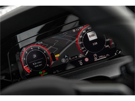 Volkswagen Golf 1.5 eTSI R-Line Edition | 360 camera | Dodehoeksensor | Navi | Stoel + Stuurverw. | ActivLease financial lease